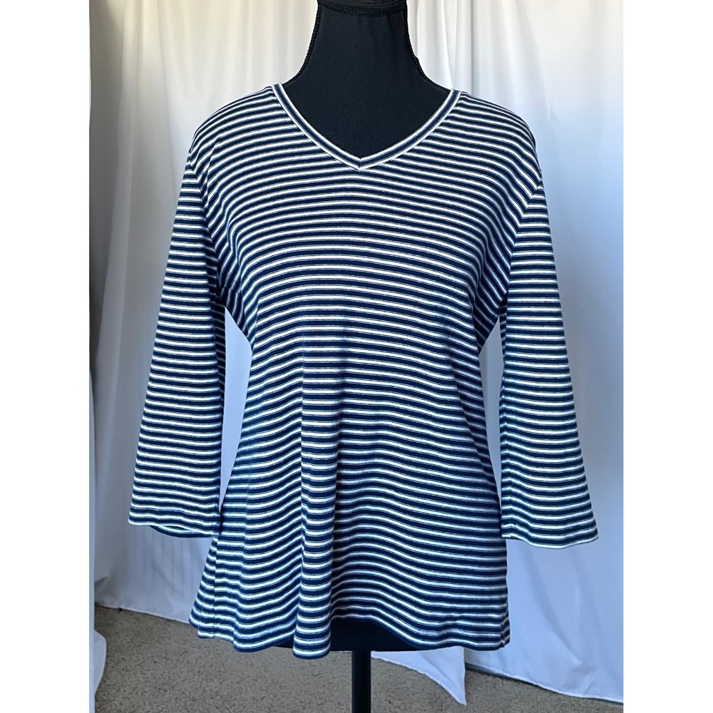 St. John's Bay Cotton Top Sz L Navy Blue Striped V-Neck 3/4 Sleeve Soft Nautical
